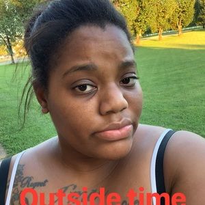 Meet your Posher, Tierra